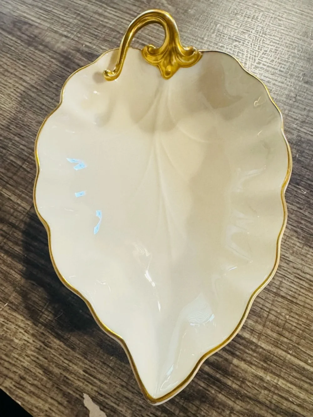 Lenox Vintage Leaf Dish 24K Gold Trim Ivory Trinket Dish - Picture 4 of 8